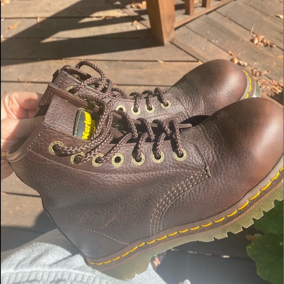 Dr. Martens Shoes - doc marten boots